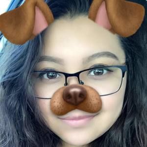 Meet your Posher, Abigail